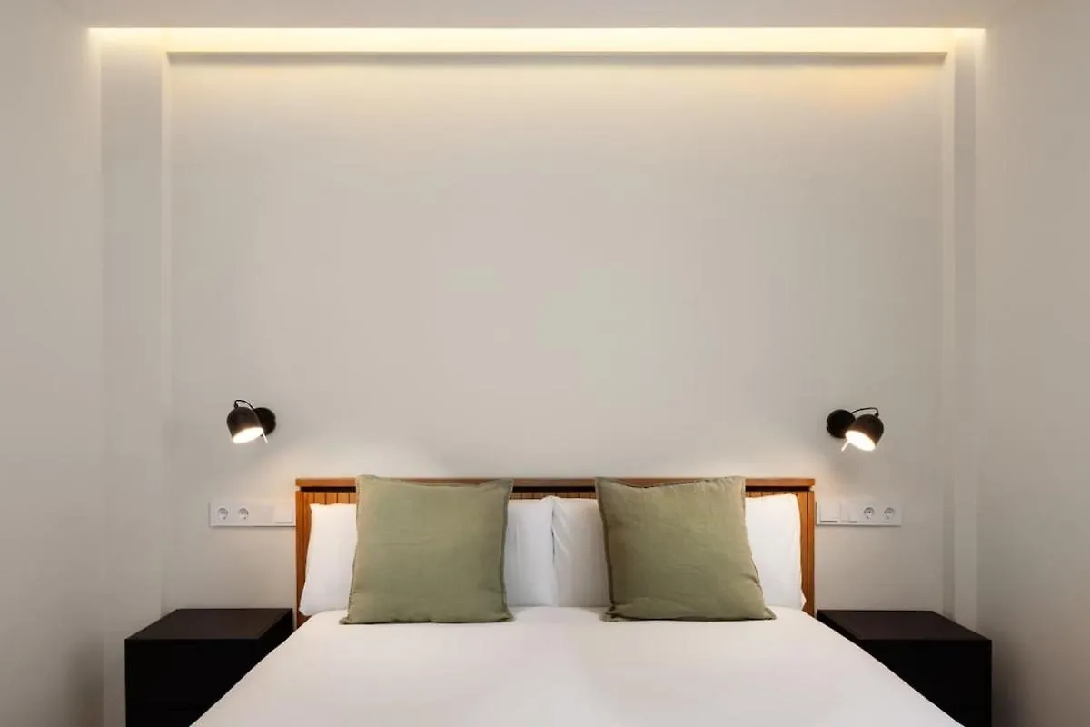 Apartment Live Like A Local Your Comfortable Retreat At Pas Malaga Spain